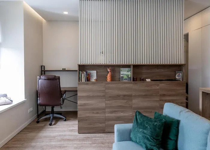 Апартаменты Vincent Urban Nest - Near Clinic, Arena And Stadium *