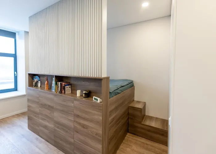 Апартаменты Vincent Urban Nest - Near Clinic, Arena And Stadium